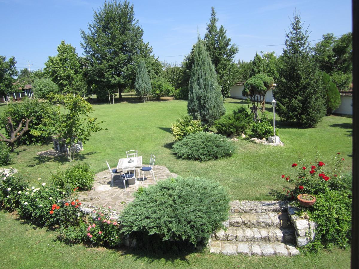 Guest House Vila Albedo Varna Exterior foto